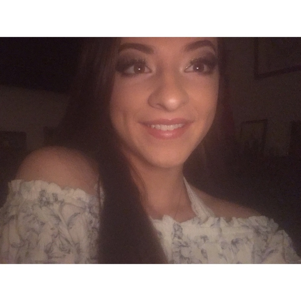 Meet your Posher, Chelsey